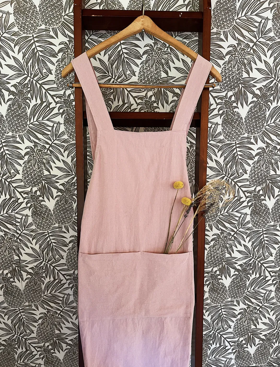 Cross Back Apron