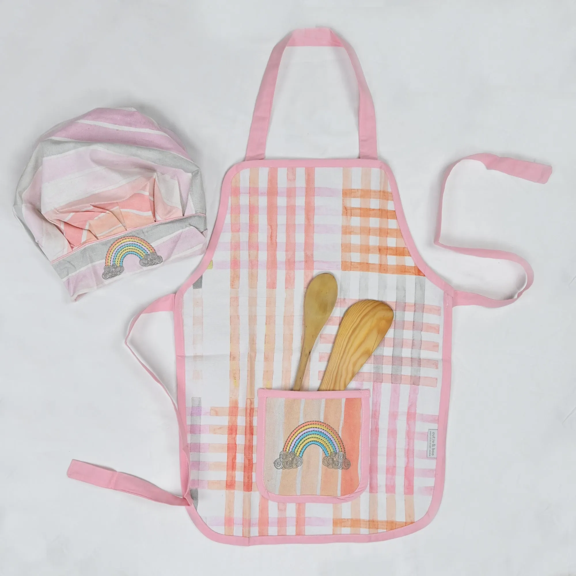 Dream A Little  Dream- Apron Set (Apron   Cap)