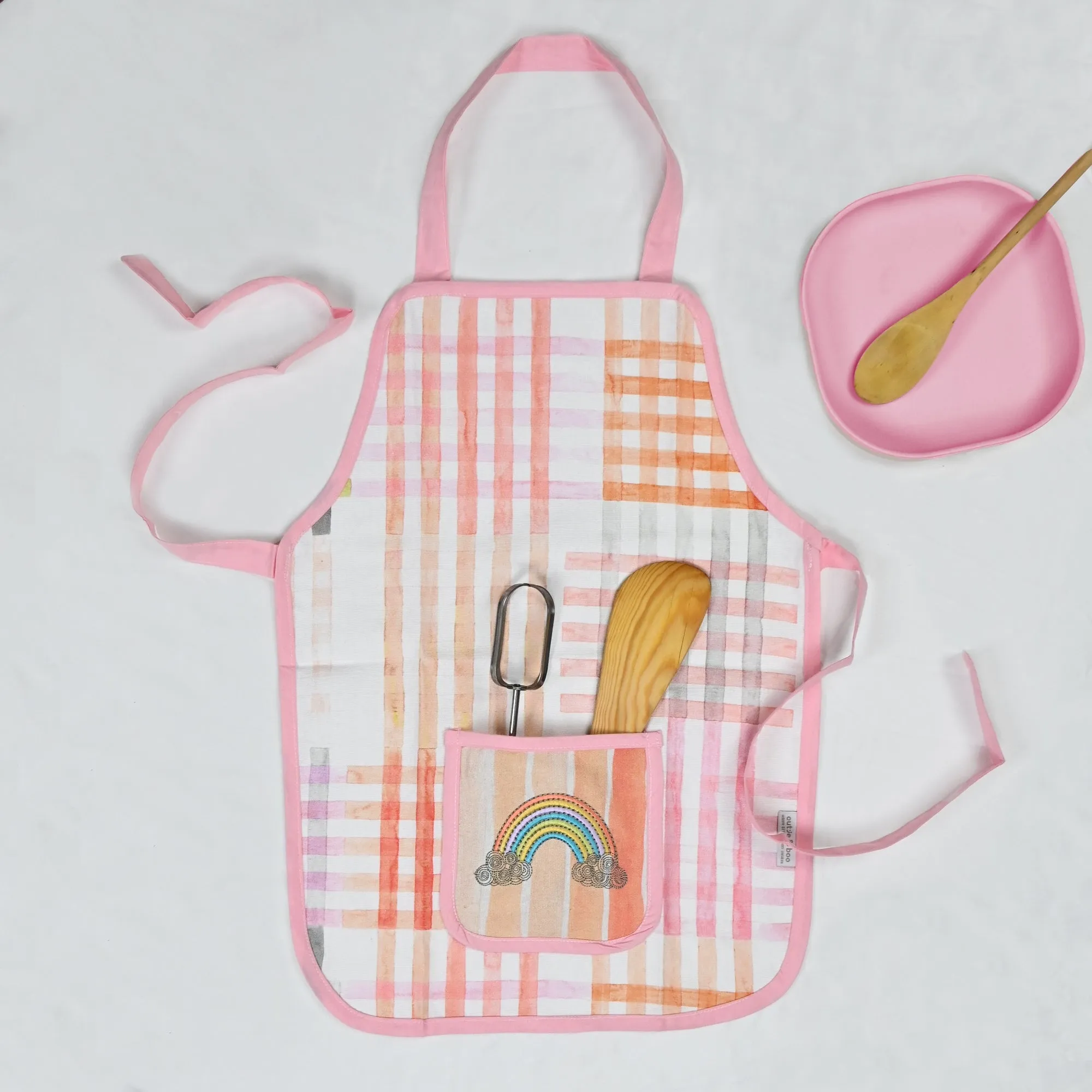Dream A Little  Dream- Apron Set (Apron   Cap)