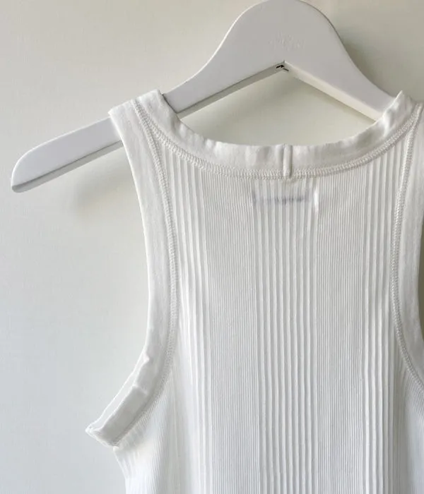 FUMIKA_UCHIDA/NEEDLE DRAWING TANK TOP(WHITE)