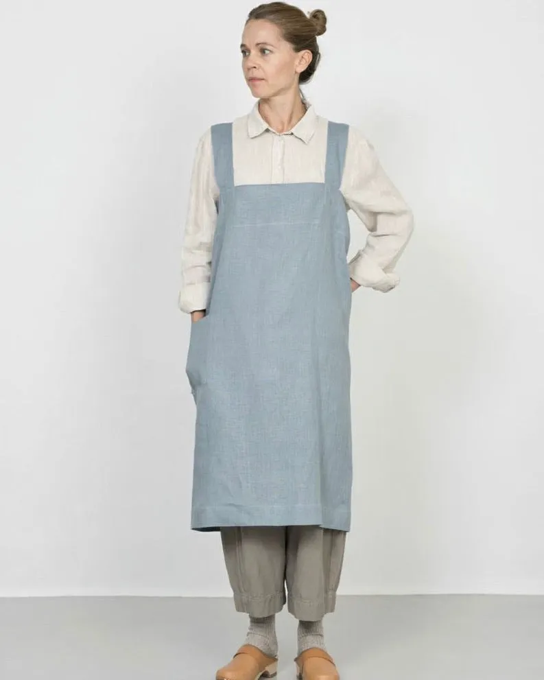 Square Cross Apron: Clair
