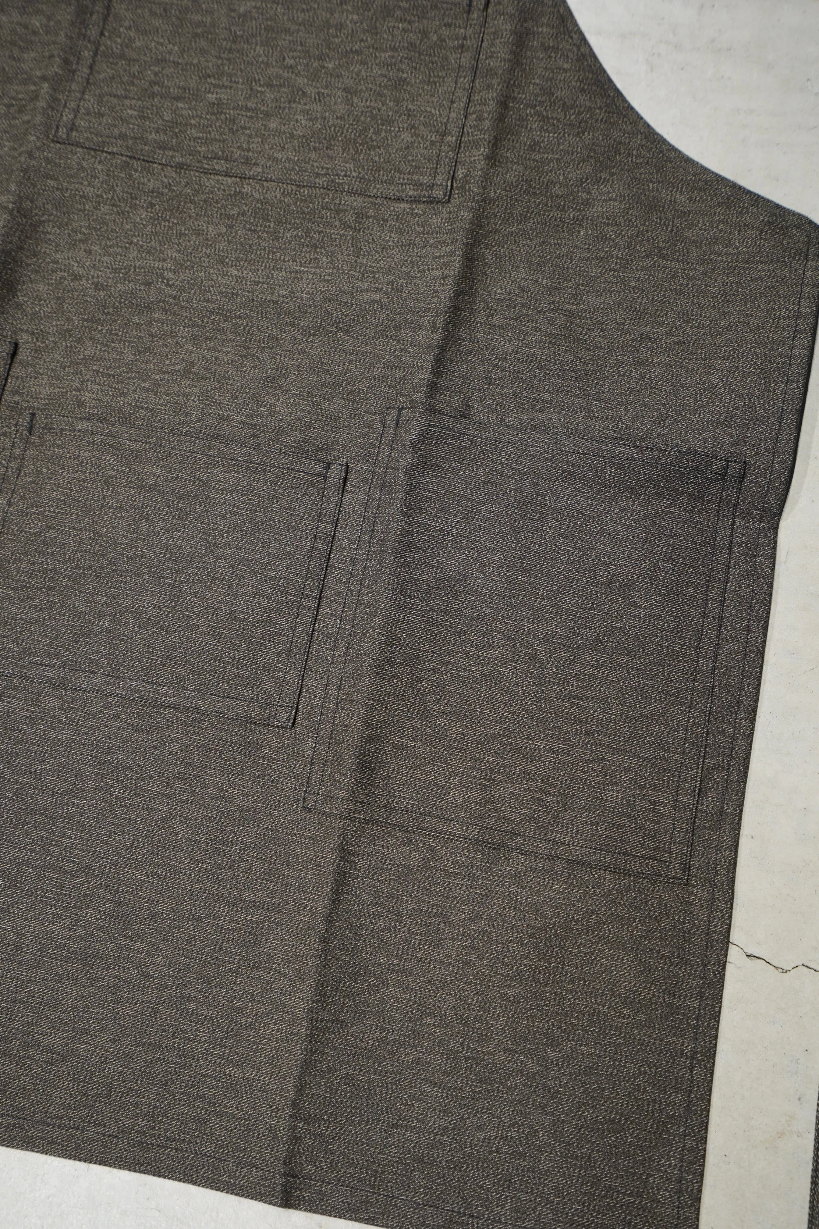Taiga Takahashi WORK APRON (COVERT)